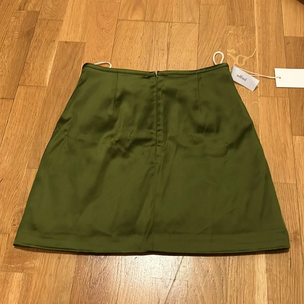 NWT Wilfred Tavern Skirt